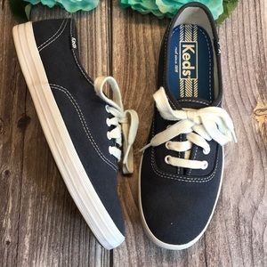 Keds Navy Blue Sneakers with White Laces